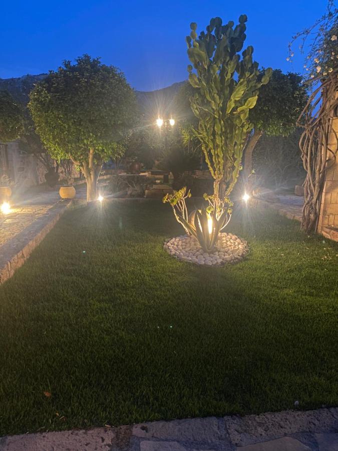 Pistachio Guesthouse, Παραδοσιακός Ξενώνας Vathí Exterior foto